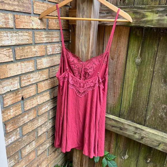 Victoria's Secret Pink/Red Lace Chemise - Picture 3 of 4